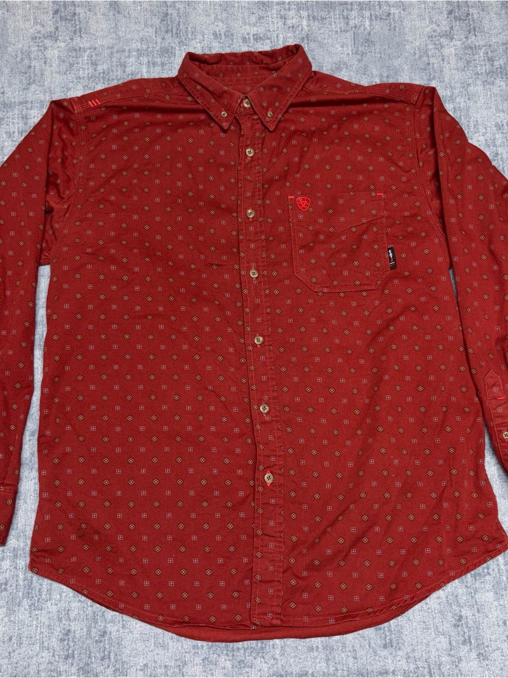 Ariat FR Men's Long-Sleeve Red Patterned Button-Up Shirt Size L